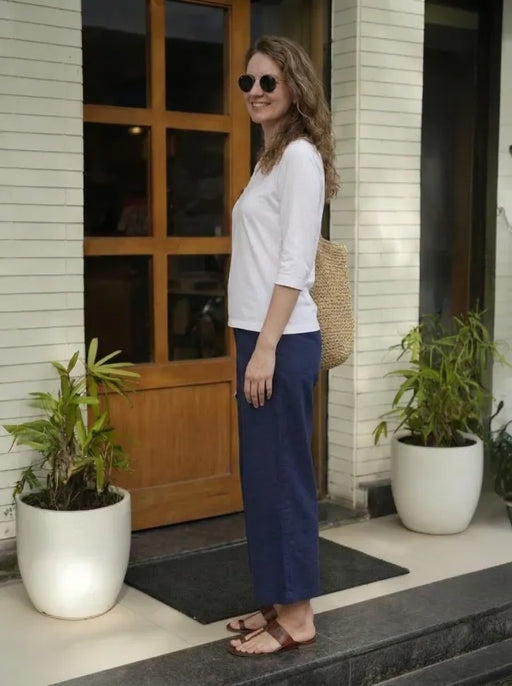 T- Shirt V  Neck Elbow  Sleeve White