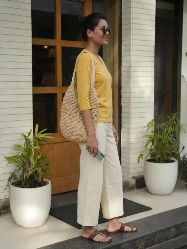 T- Shirt V  Neck Elbow  Sleeve Beige