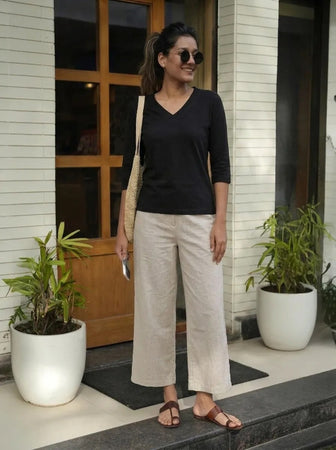T- Shirt V  Neck Elbow  Sleeve Black