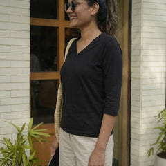 T- Shirt V  Neck Elbow  Sleeve Black